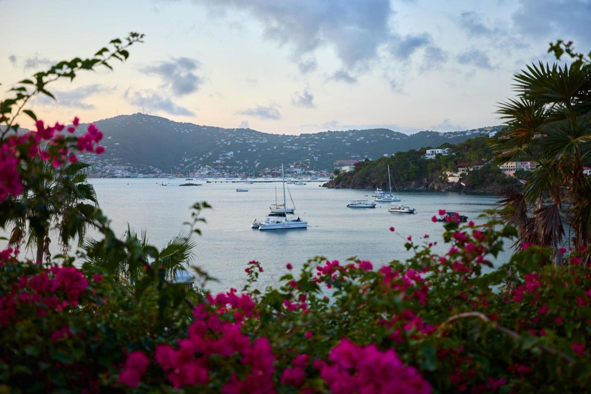 The Westin St Thomas Beach Resort & Spa Frydendal Exterior photo